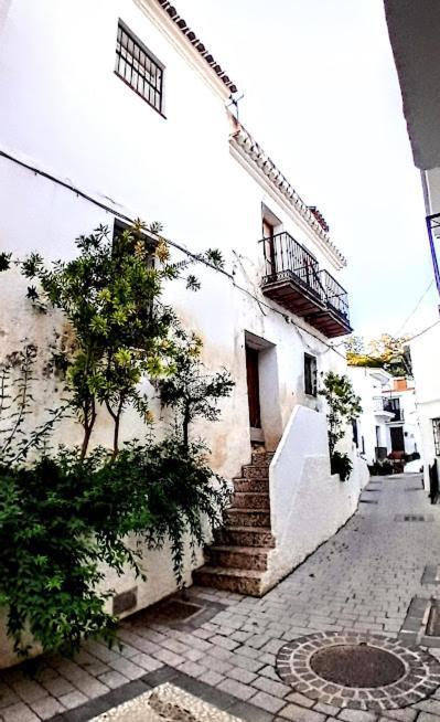 Posada Puente Romano Sedella Luaran gambar